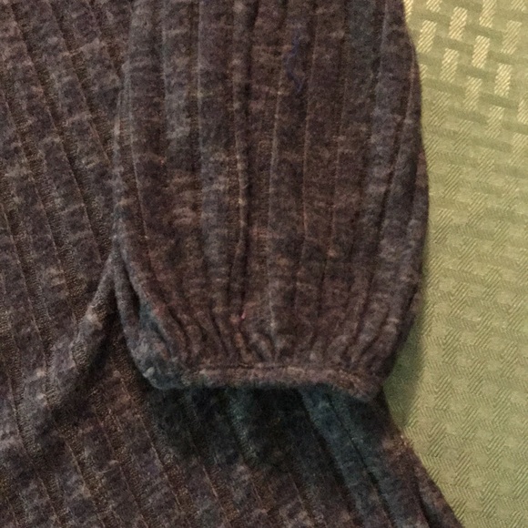 Lucky Brand woman’s size small oversized duster. Dark olive elastic wrist. - Picture 3 of 8